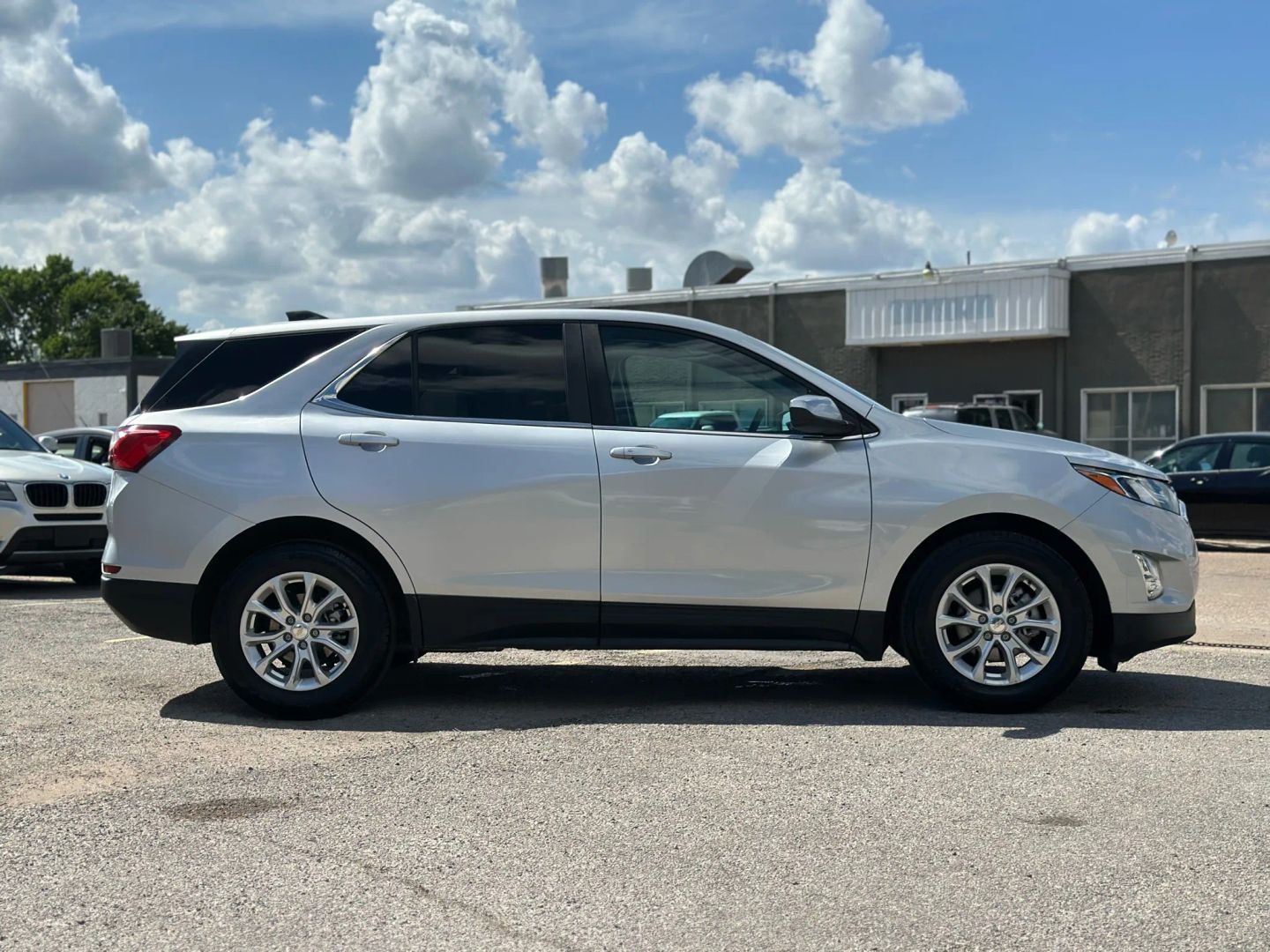 2021 Chevrolet Equinox - Image 8