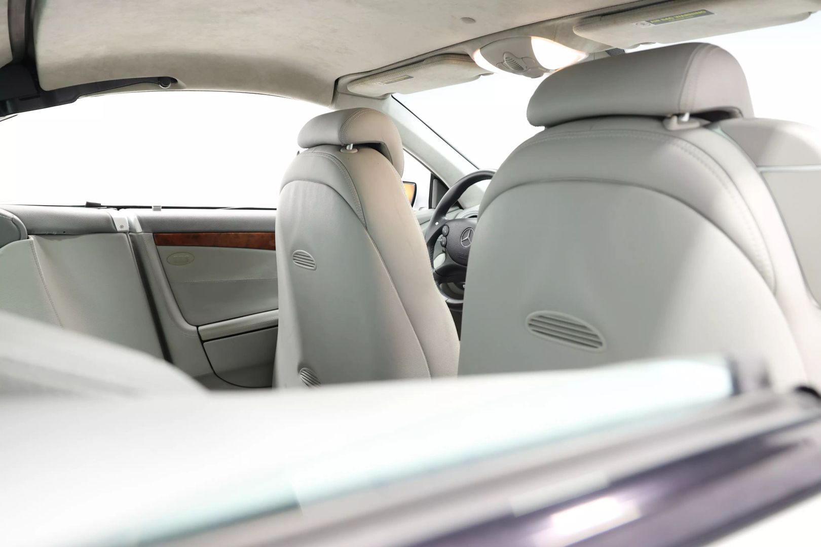 2004 Mercedes-benz Sl-class - Image 65
