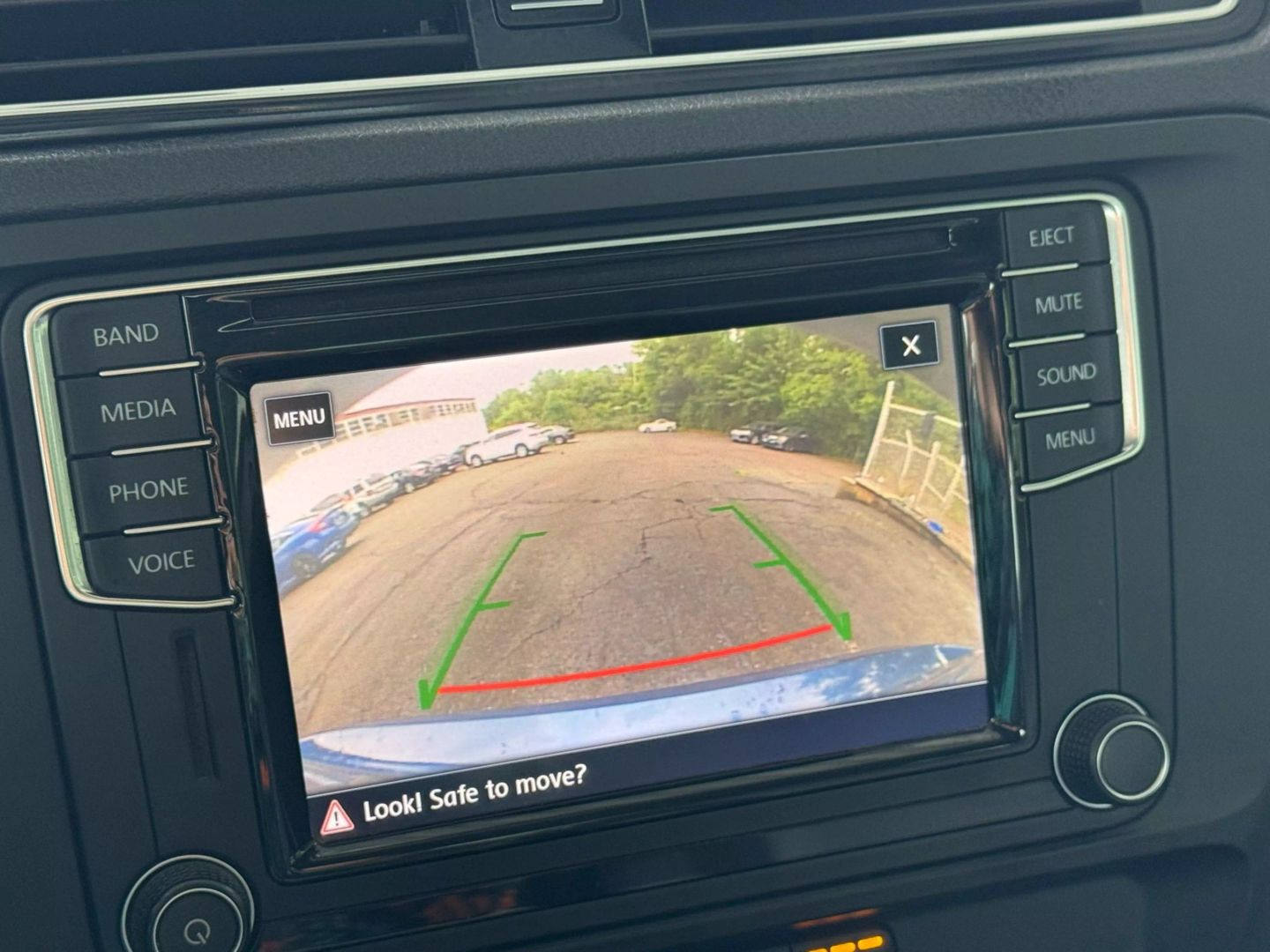 2017 Volkswagen Jetta - Image 38