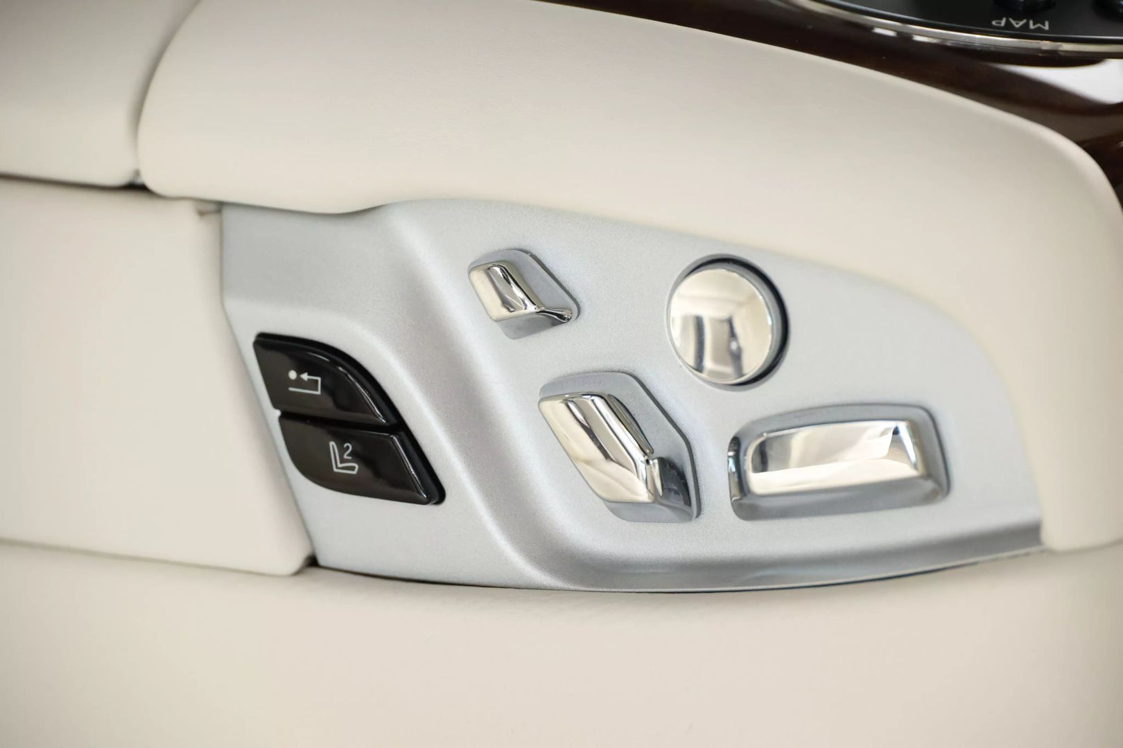 2012 Rolls-royce Ghost - Image 83