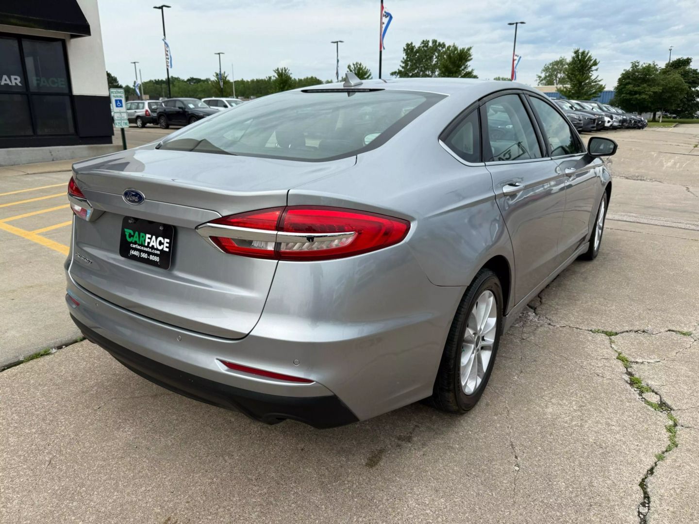 2020 Ford Fusion - Image 14