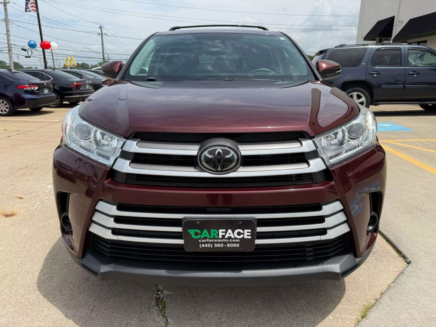 2019 Toyota Highlander - Image 2