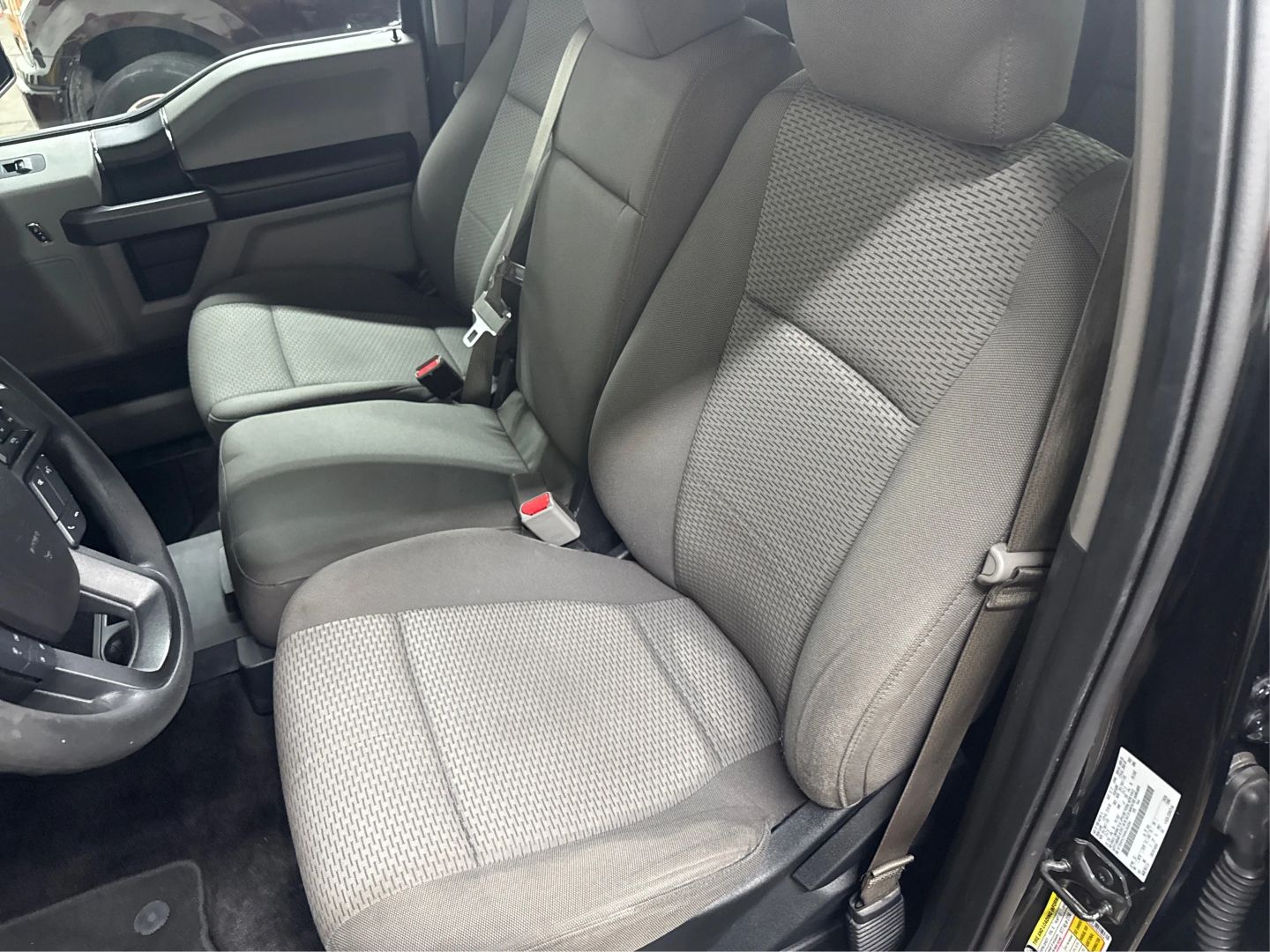 2017 Ford F150 Supercrew Cab - Image 25