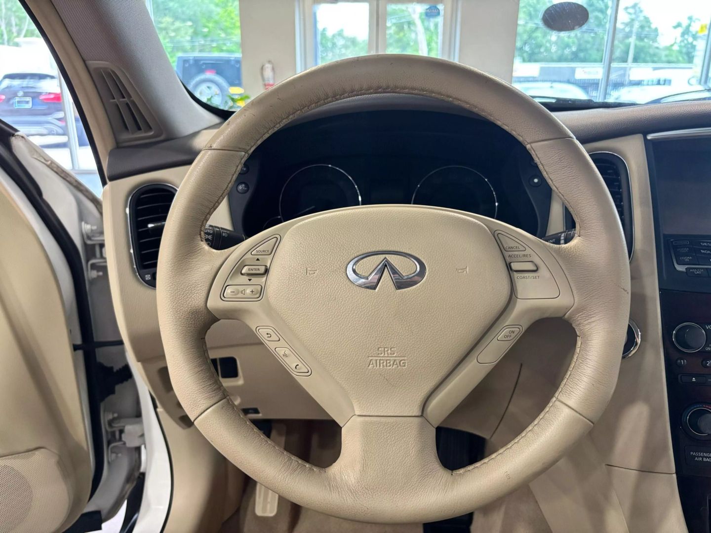 2015 Infiniti Qx50 Journey Sport Utility 4d - Image 23