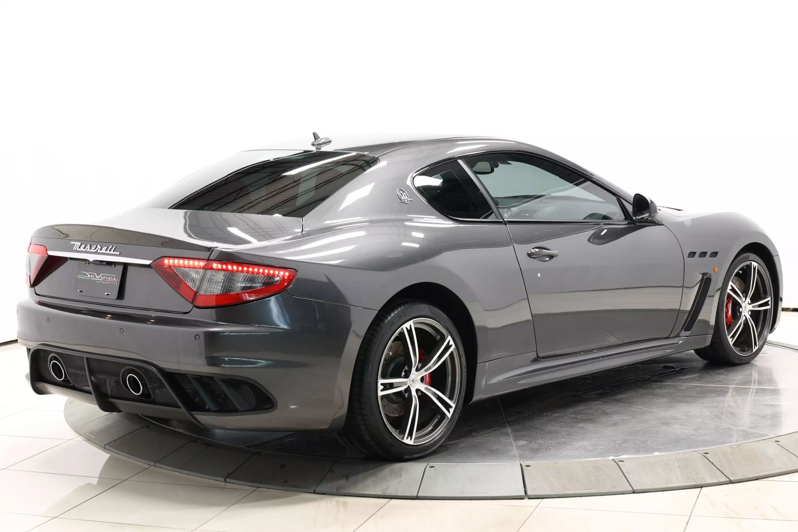 2014 Maserati Granturismo - Image 4