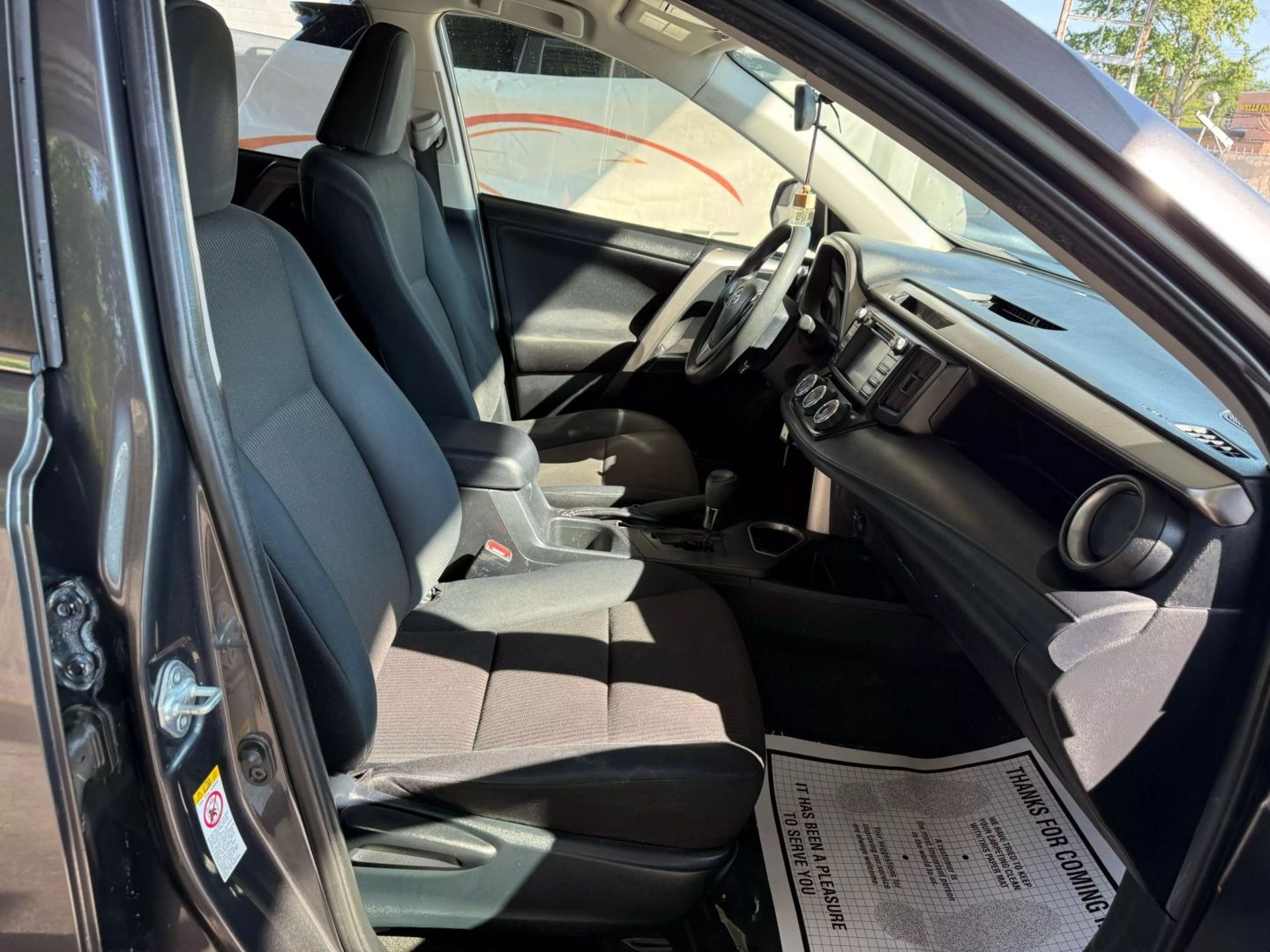 2016 Toyota Rav4 - Image 25