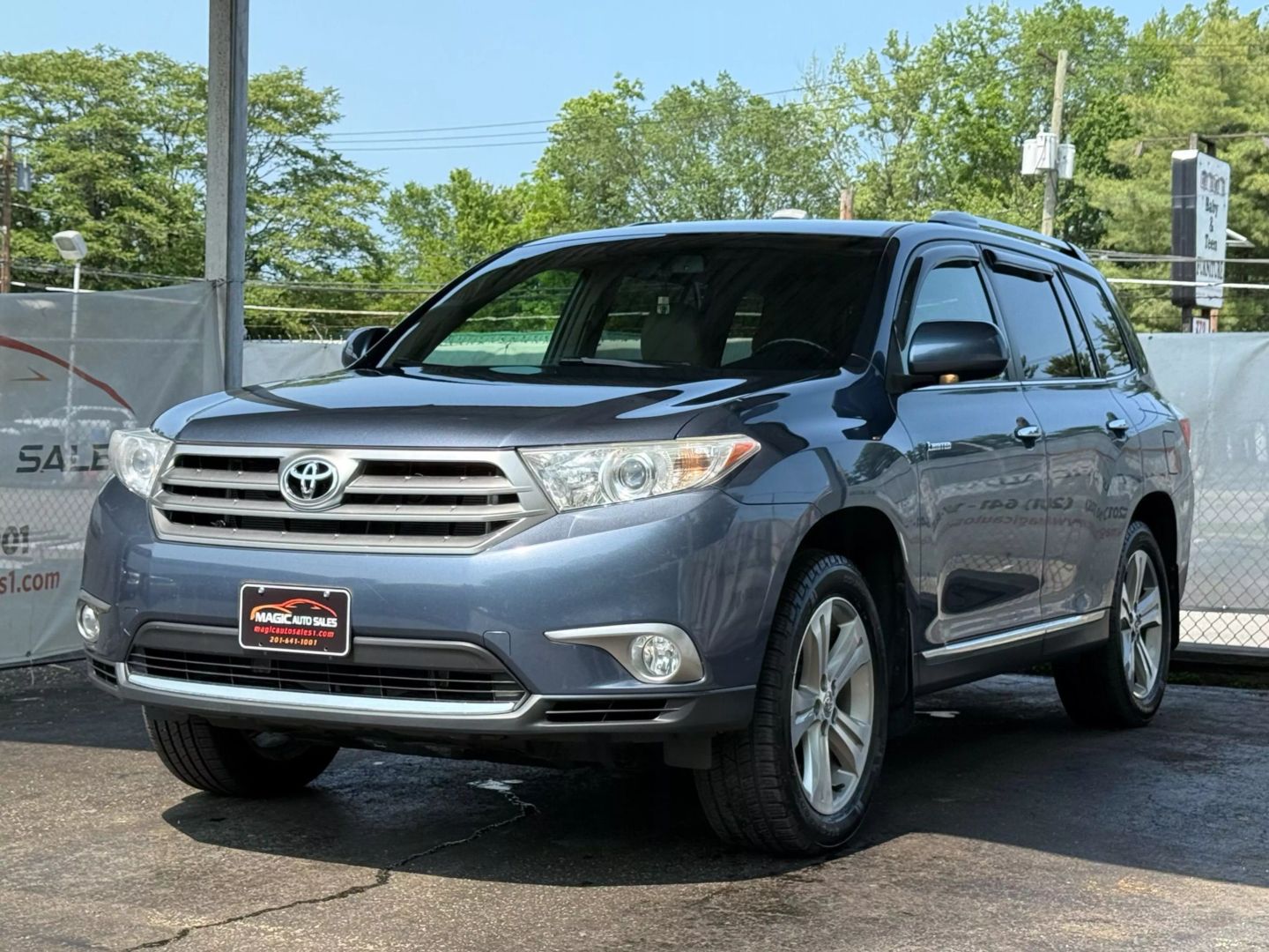 2013 Toyota Highlander - Image 3