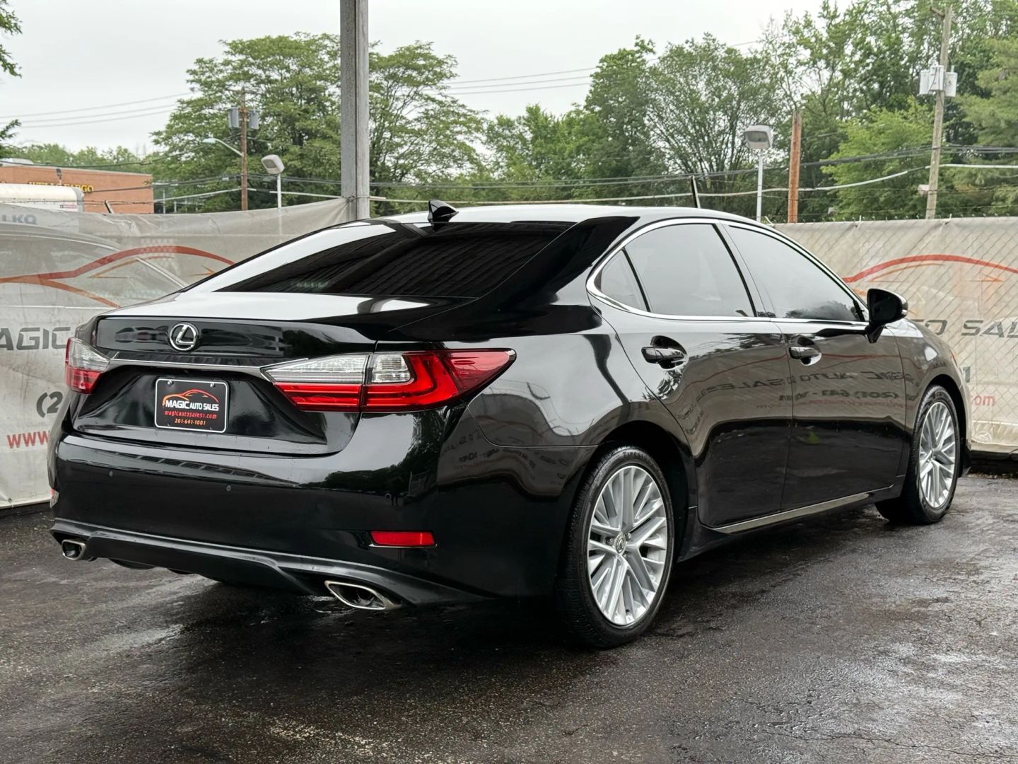2016 Lexus Es - Image 11
