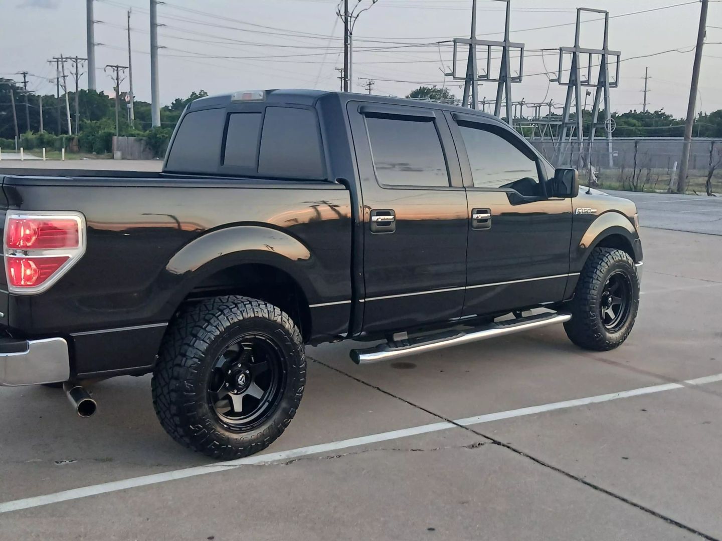 2014 Ford F150 Supercrew Cab - Image 6