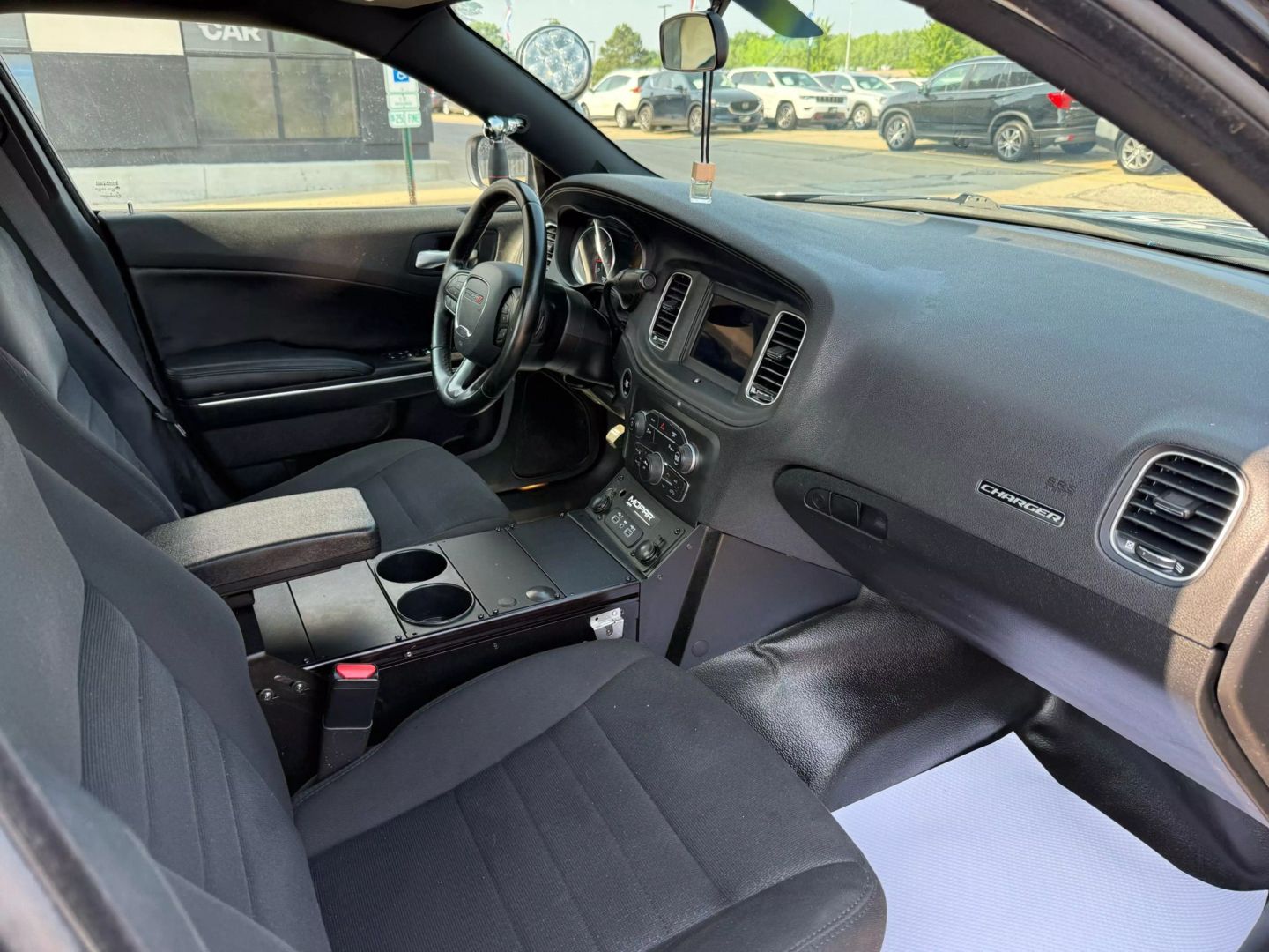 2021 Dodge Charger - Image 23