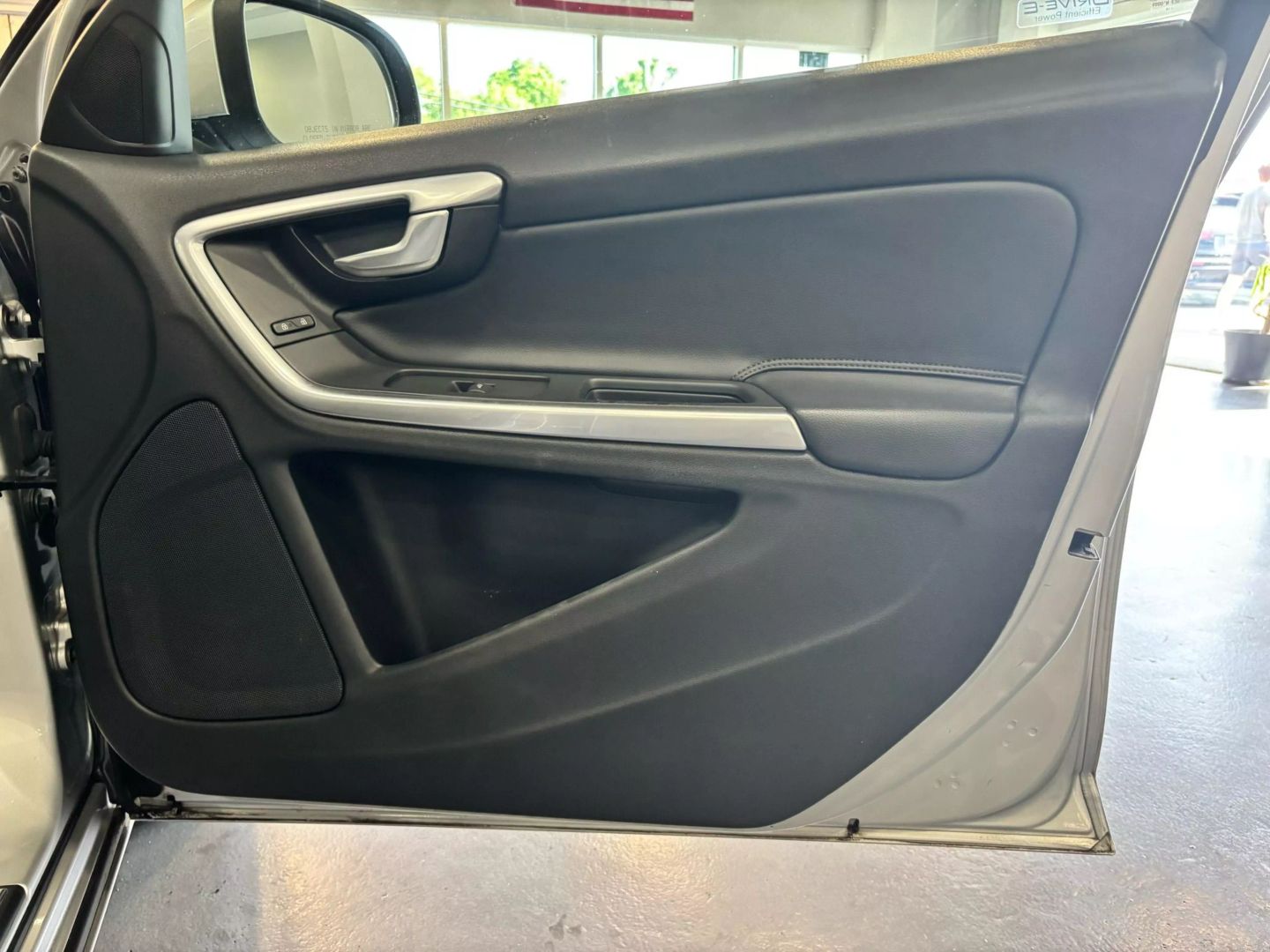 2015 Volvo S60 T5 Premier Sedan 4d (2015.5) - Image 30