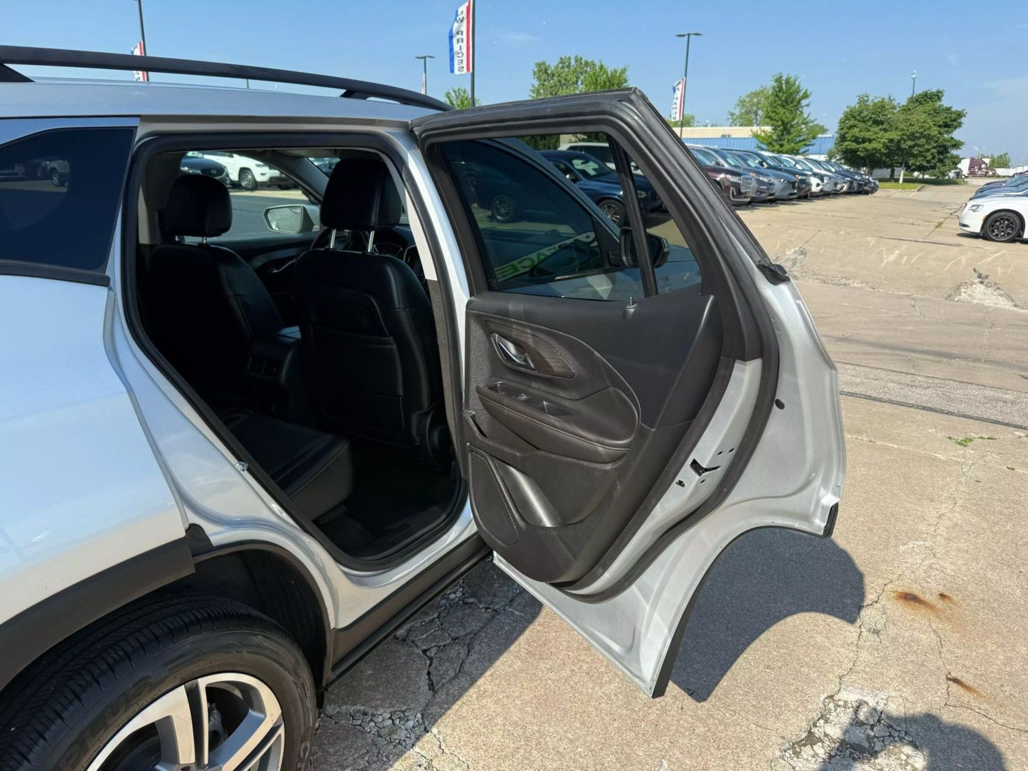 2020 Gmc Terrain - Image 23