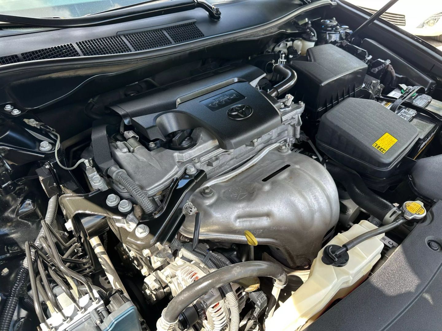 2014 Toyota Camry - Image 47