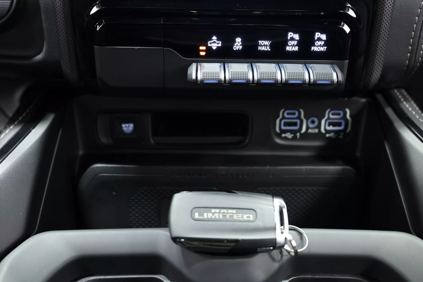2023 Ram 1500 Crew Cab - Image 39