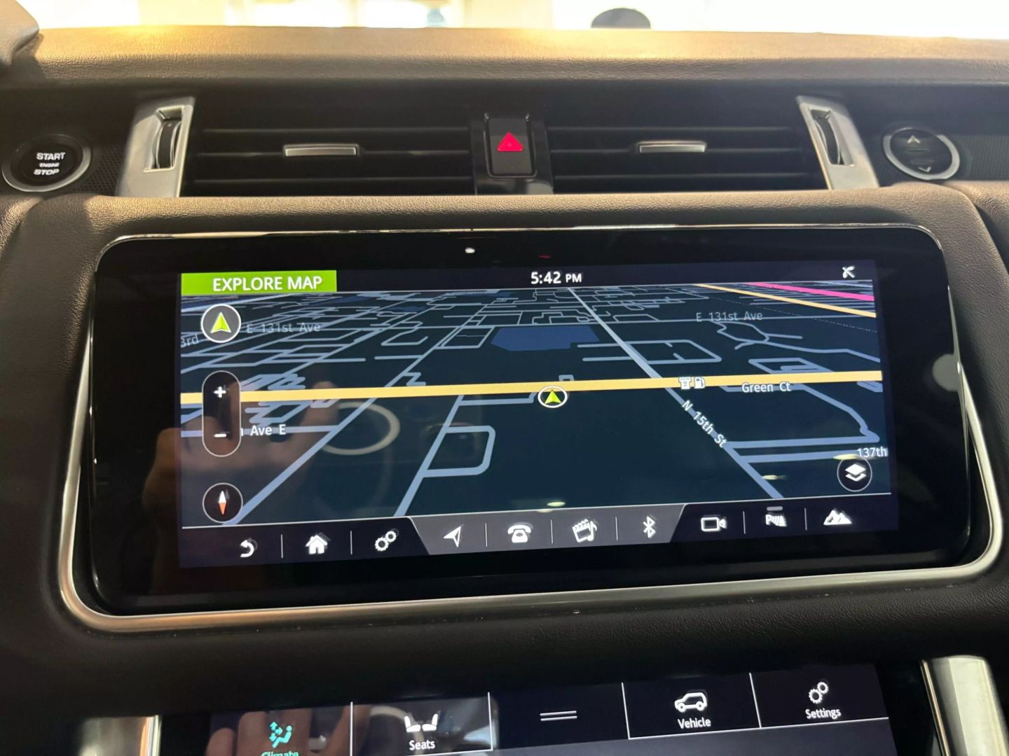 2020 Land Rover Range Rover Sport Hse Sport Utility 4d - Image 28