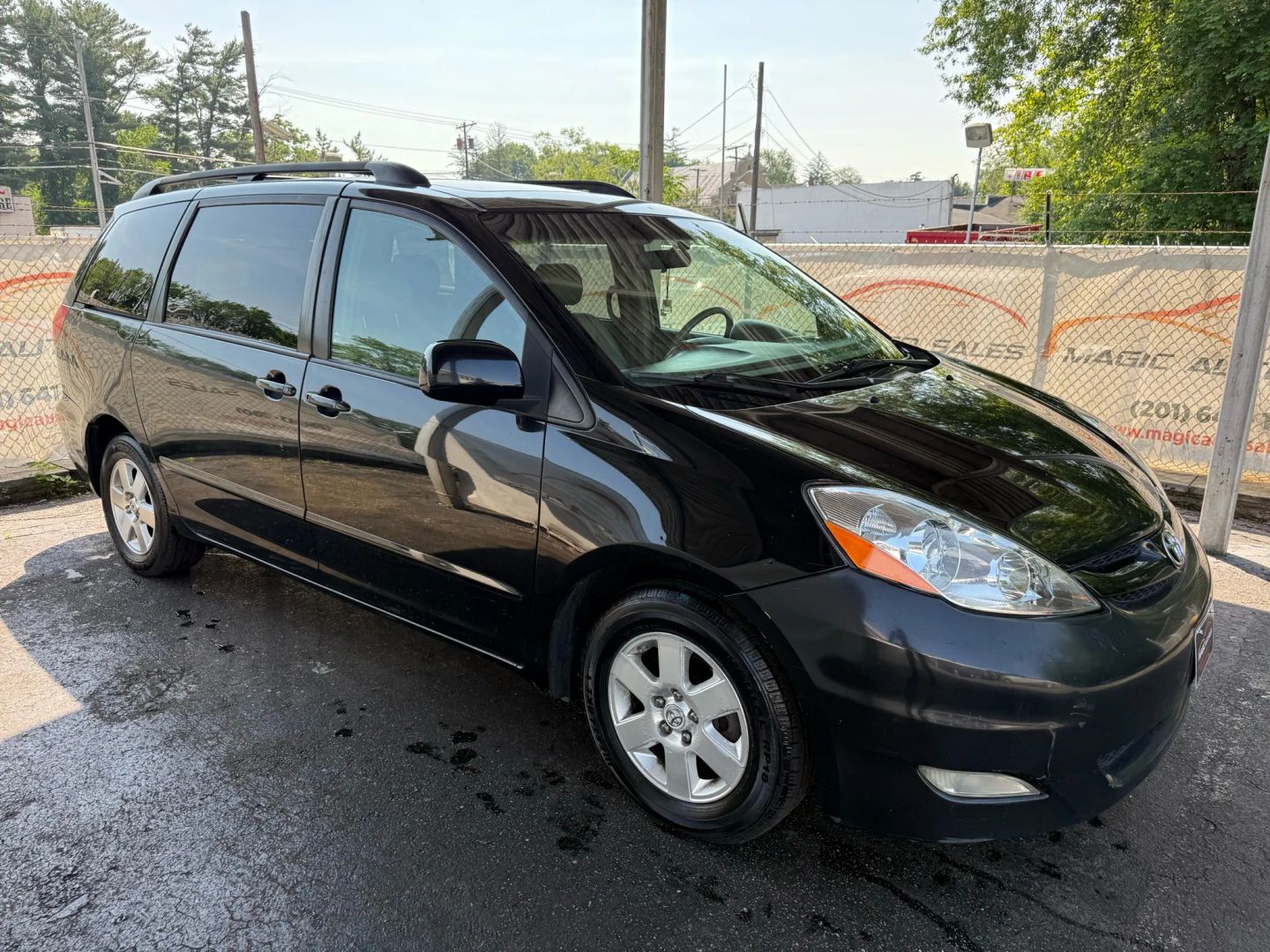 2008 Toyota Sienna - Image 7