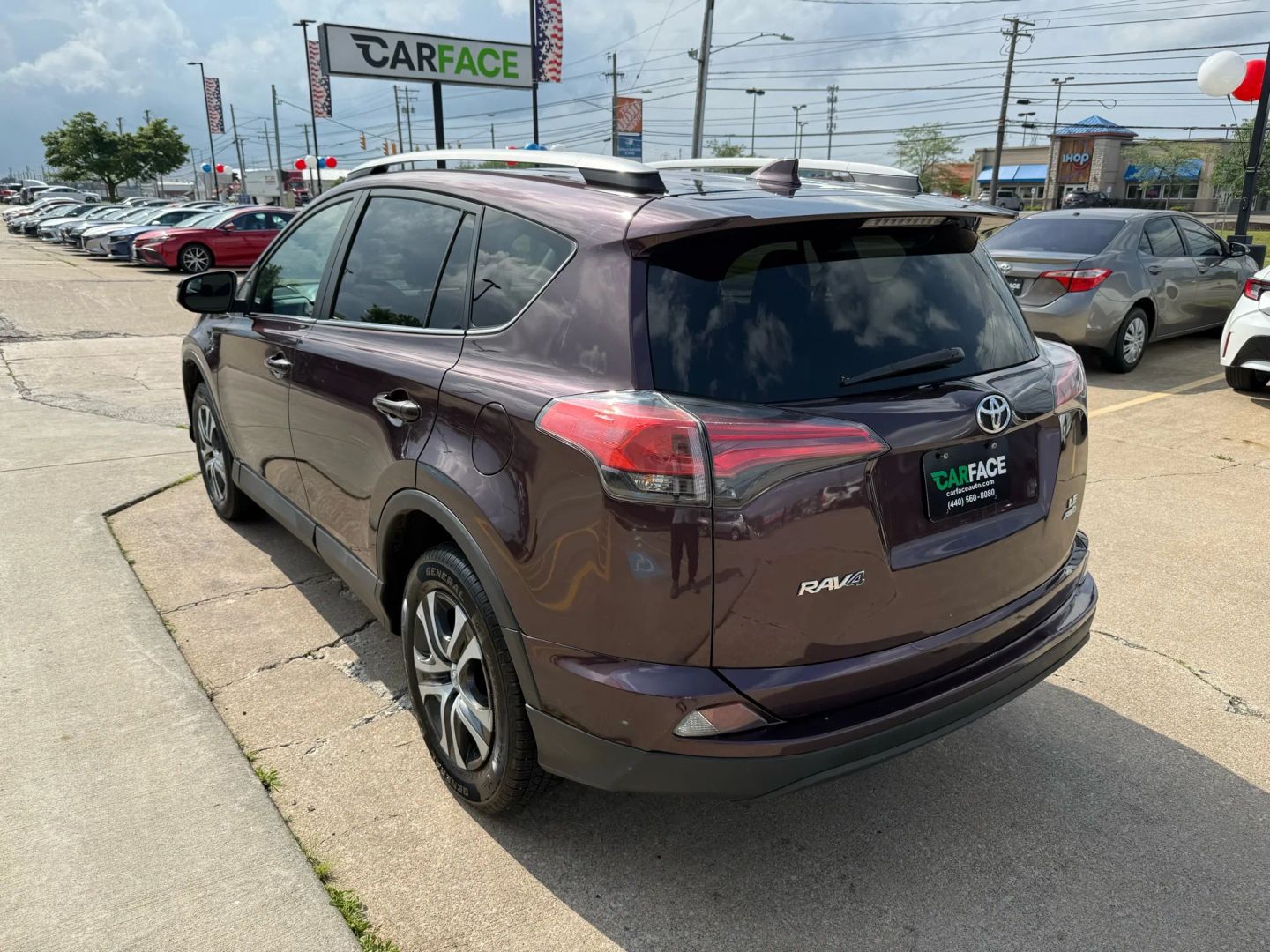 2017 Toyota Rav4 - Image 3