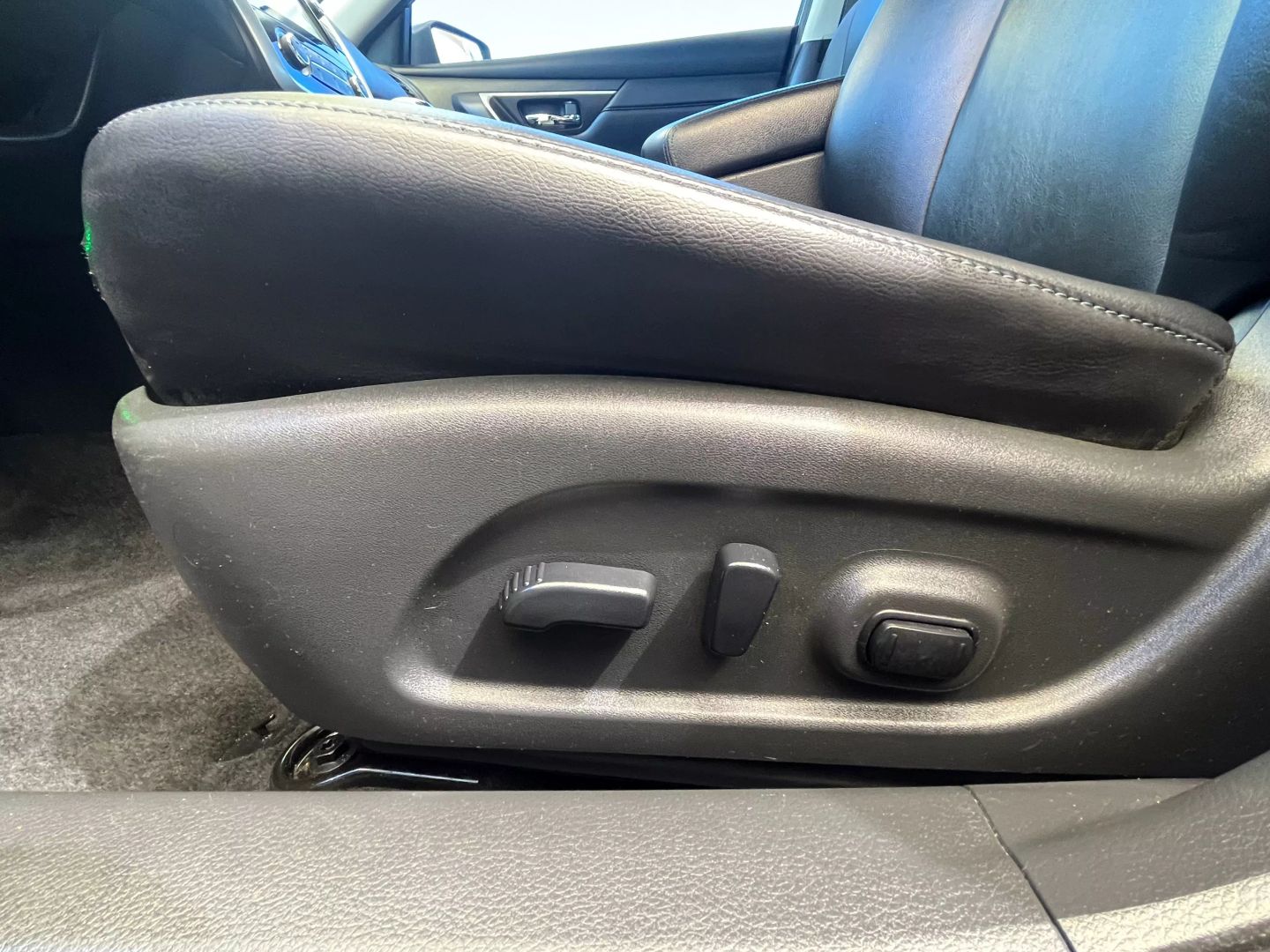 2018 Nissan Altima  Vin: 1n4al3ap7jc298898 Stock Id: 298898 - Image 12
