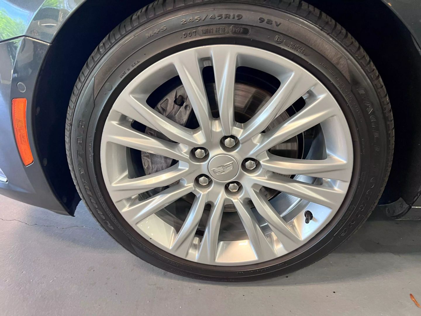2019 Cadillac Xts Luxury Sedan 4d - Image 35