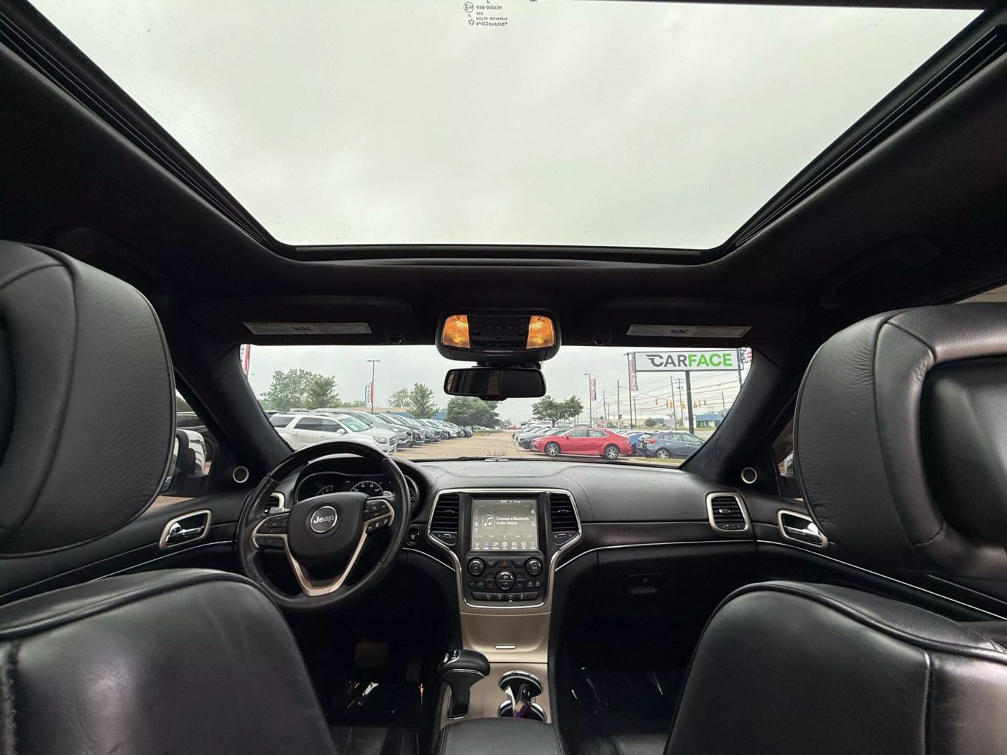 2014 Jeep Grand Cherokee - Image 28