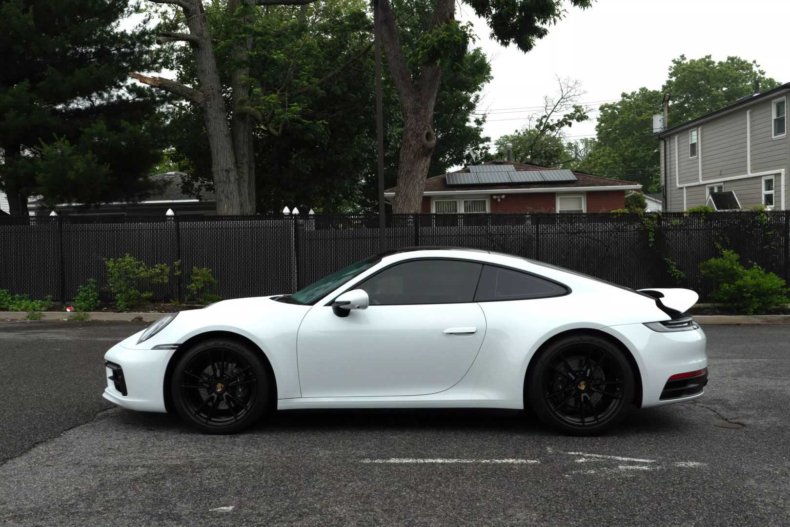 2022 Porsche 911 - Image 15