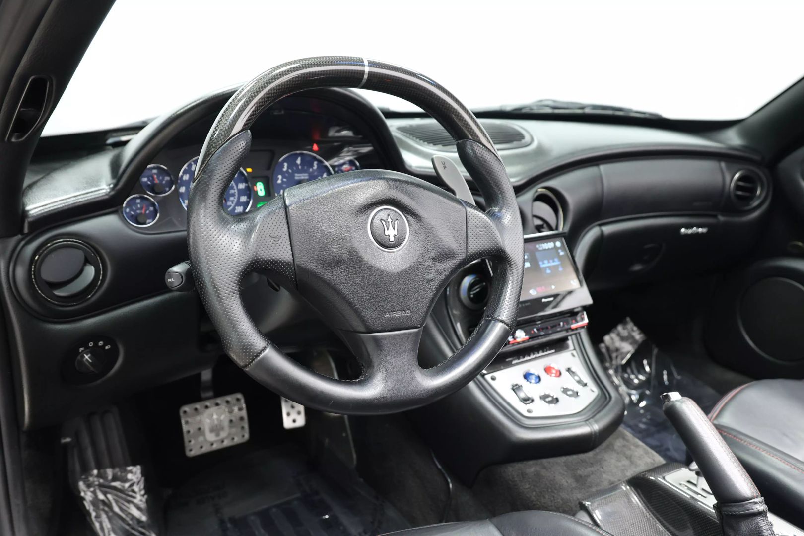 2006 Maserati Gransport - Image 2