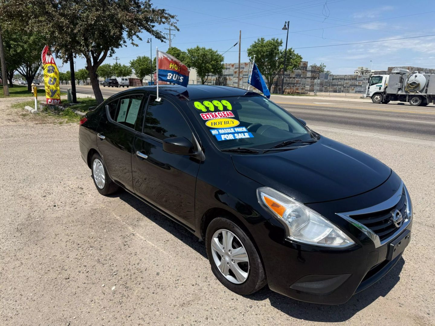 Image 3 of 2019 NISSAN VERSA