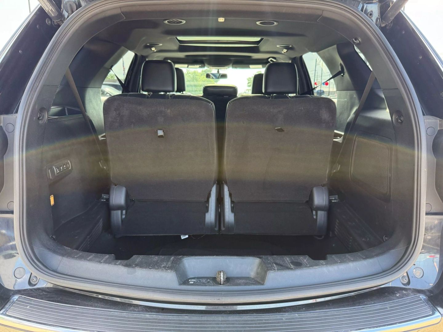 2019 Ford Explorer - Image 14