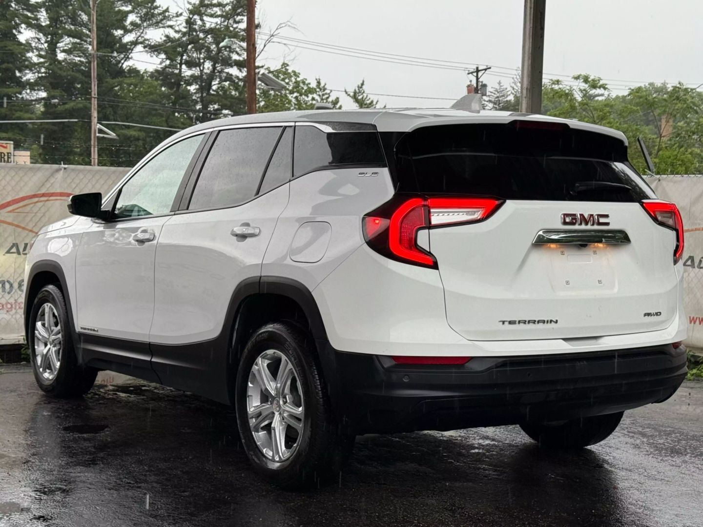 2022 Gmc Terrain - Image 9