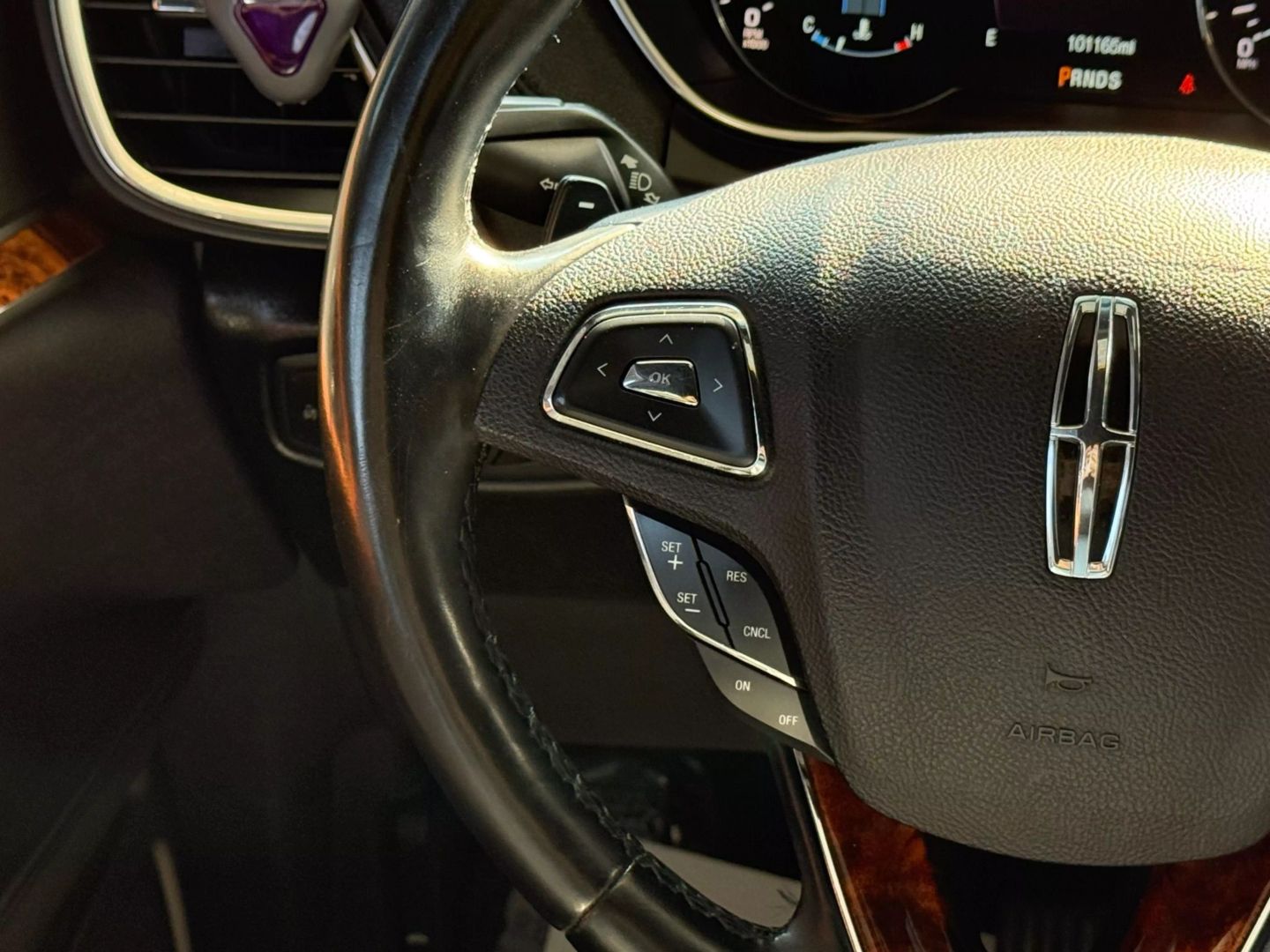 2016 Lincoln Mkx - Image 34