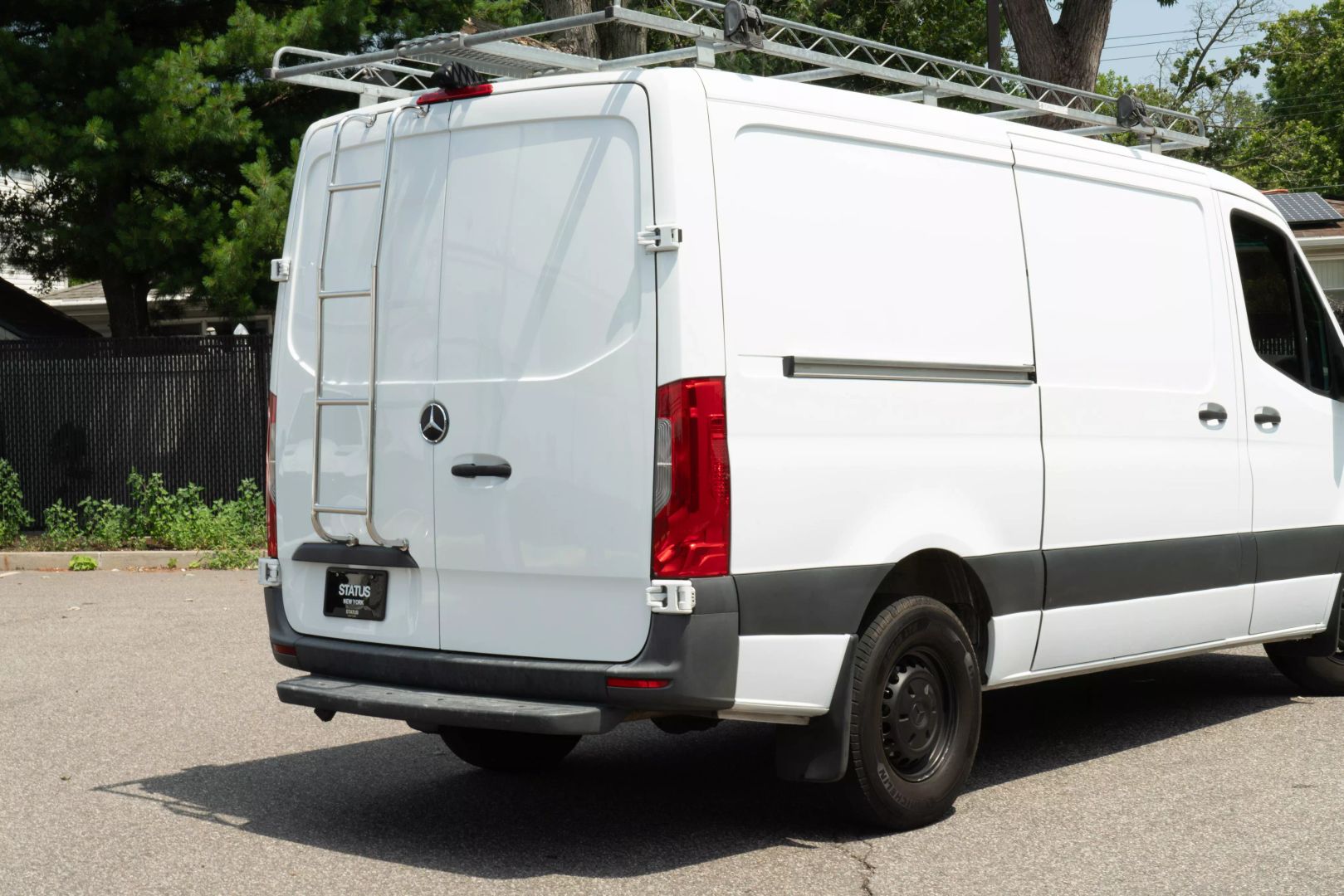 2021 Mercedes-benz Sprinter 2500 Crew - Image 31