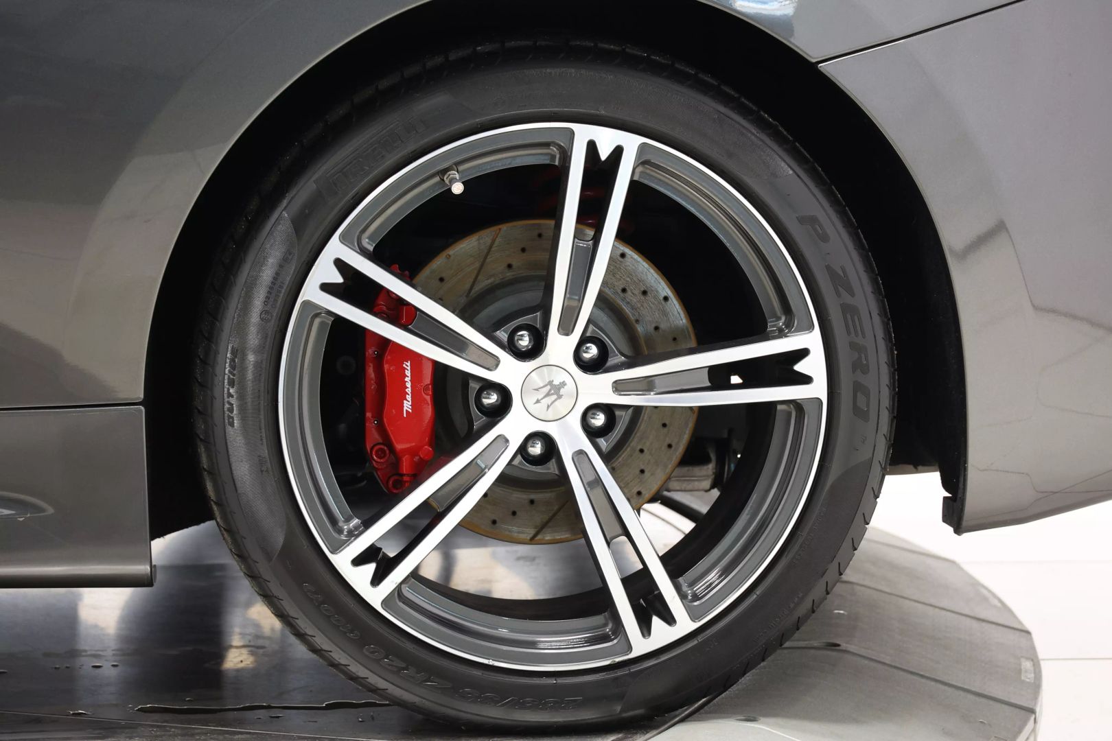 2014 Maserati Granturismo - Image 100