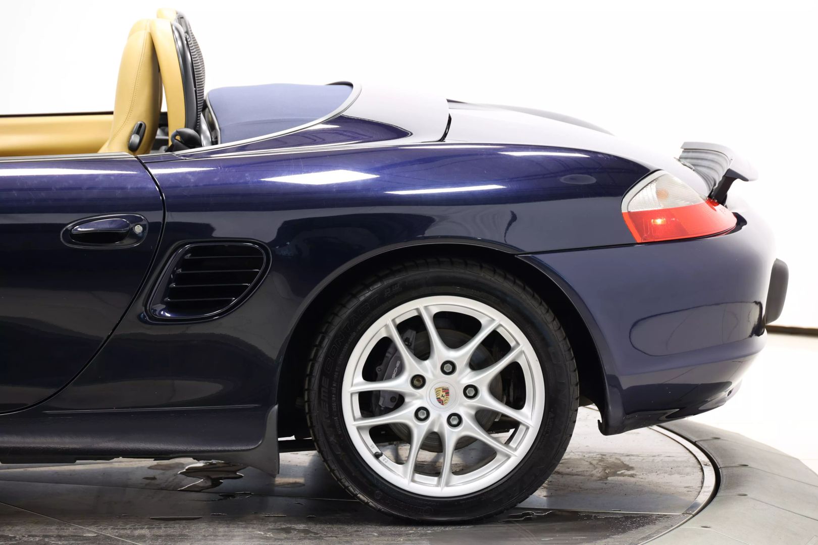 2003 Porsche Boxster - Image 7