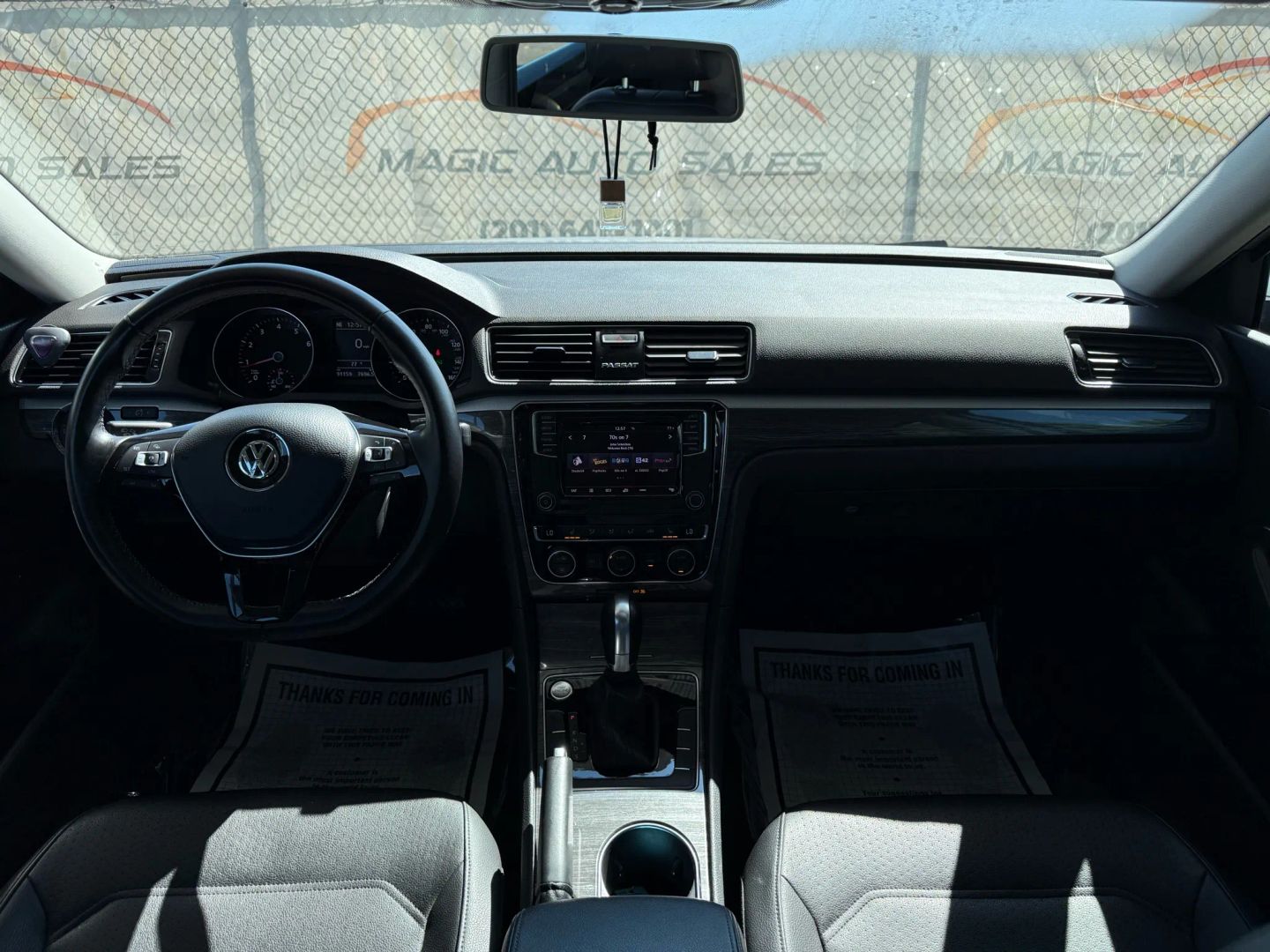 2018 Volkswagen Passat - Image 27
