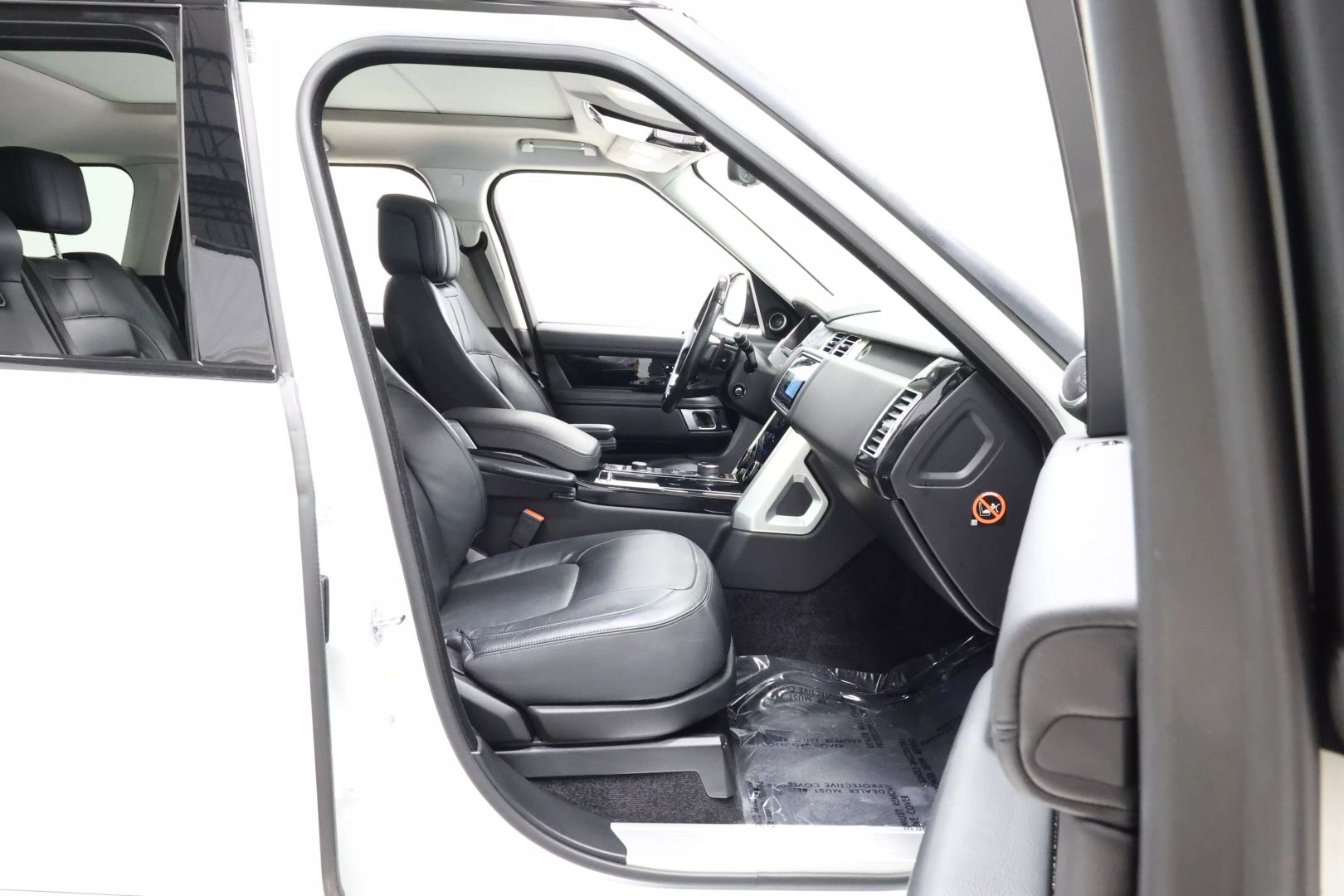 2018 Land Rover Range Rover - Image 94