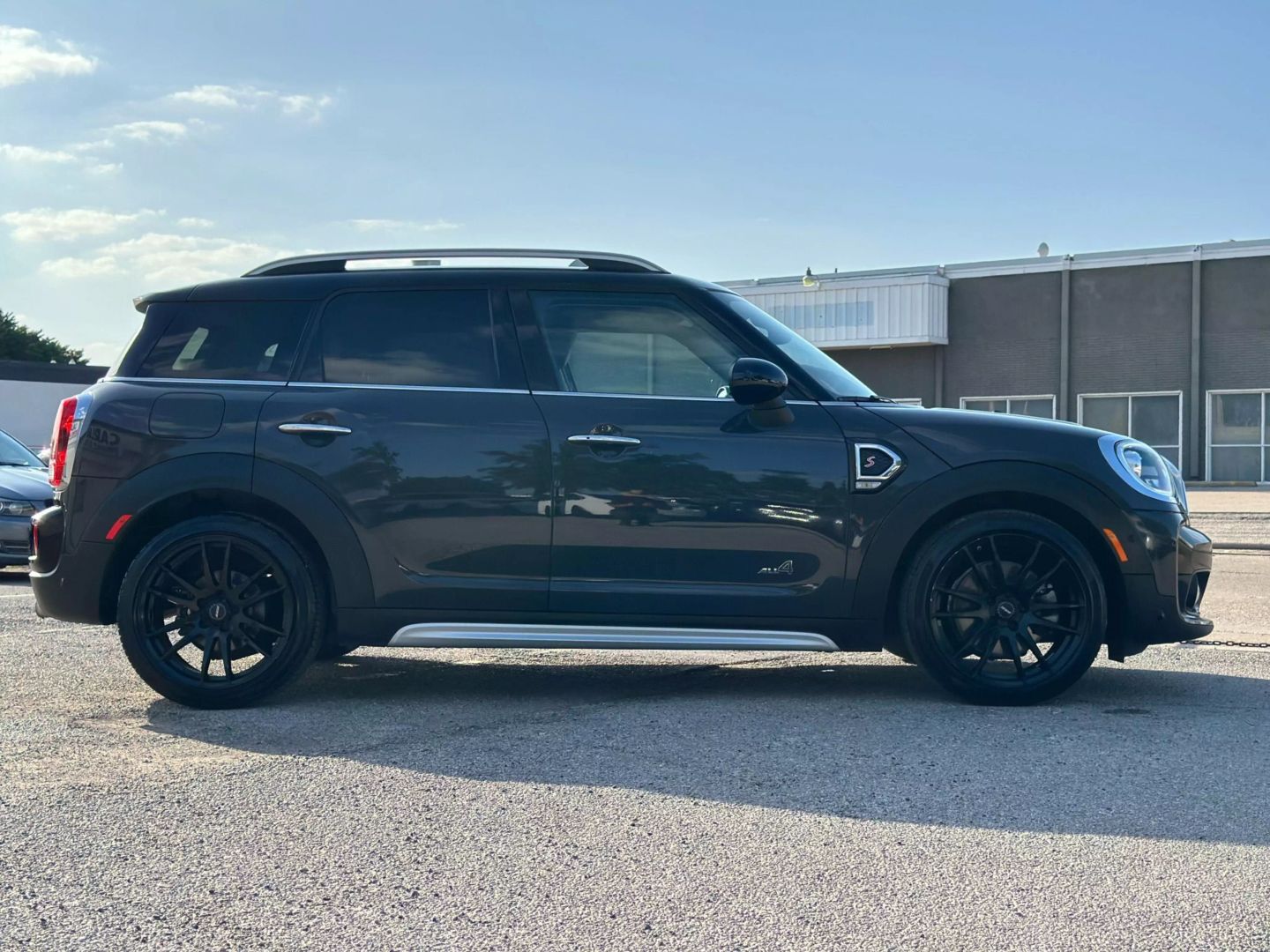 2017 Mini Countryman - Image 8