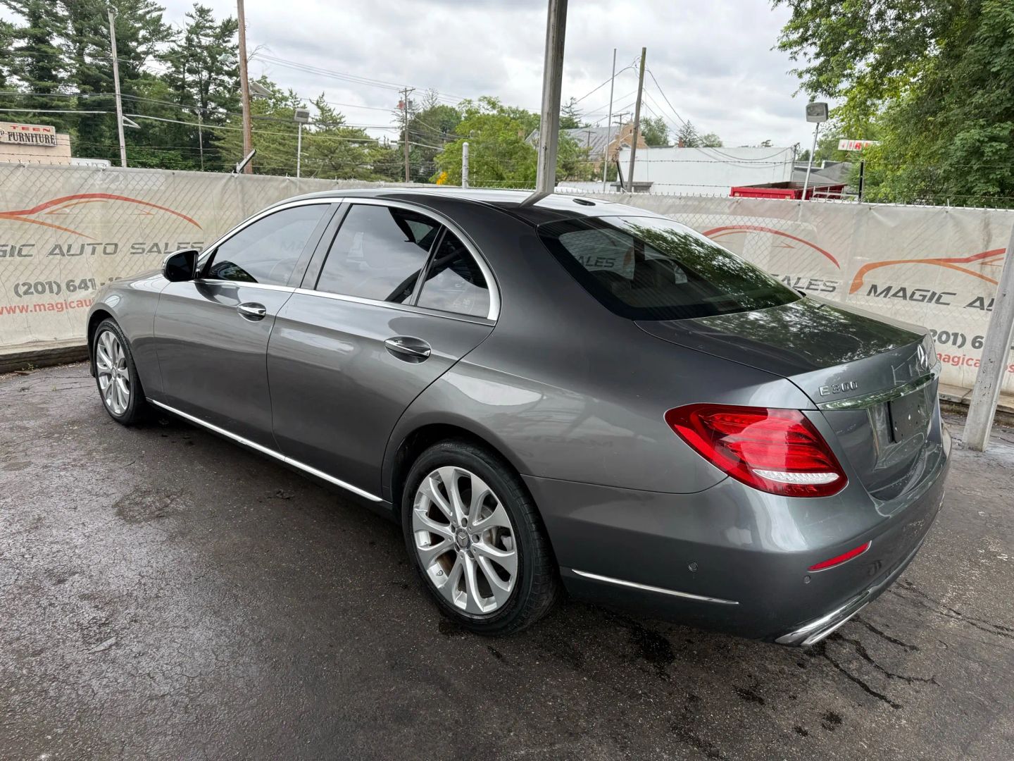 2017 Mercedes-benz E-class - Image 13