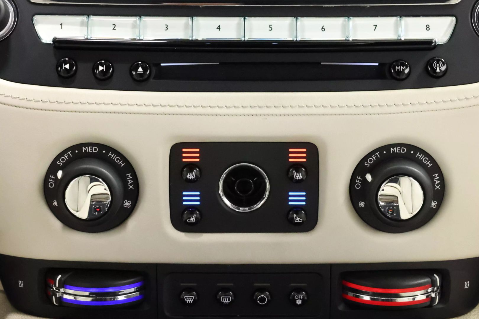 2014 Rolls-royce Wraith - Image 35