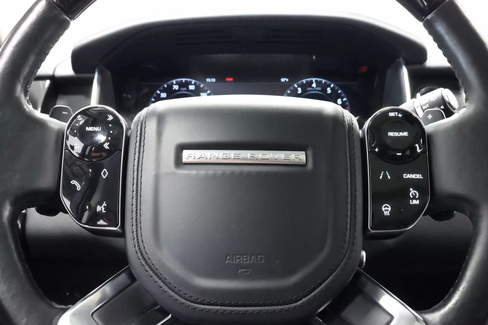 2018 Land Rover Range Rover - Image 25