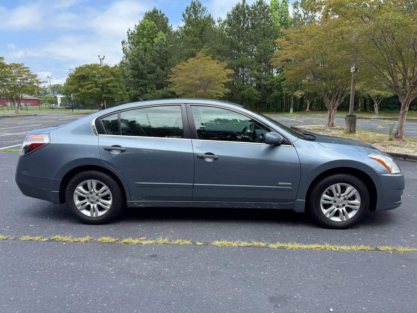 2011 Nissan Altima - Image 4