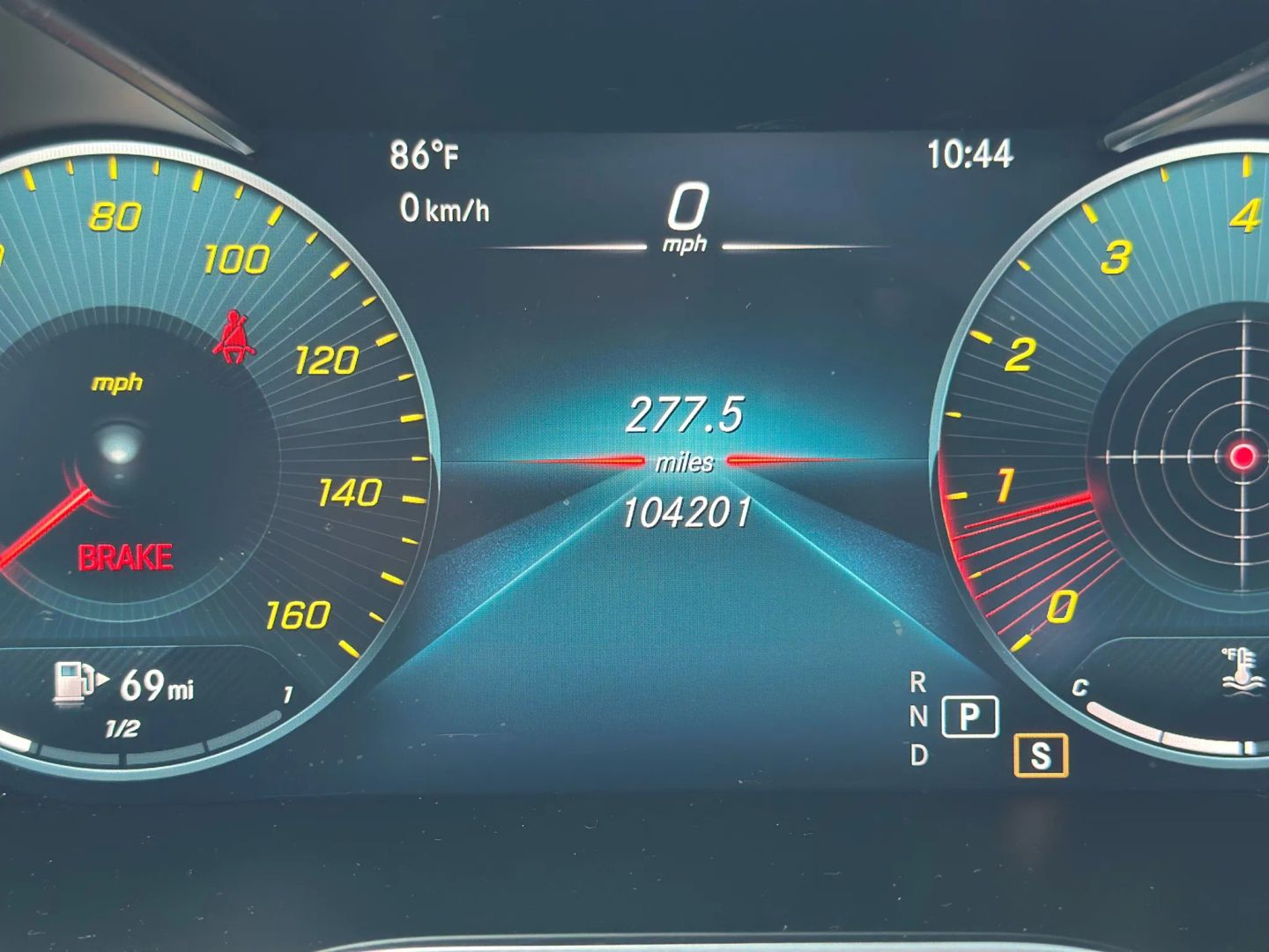 2021 MERCEDES-BENZ GLC SUV 4-CYL, TURBO, 2.0 LITER GLC 300 4MATIC SPORT UTILITY 4D