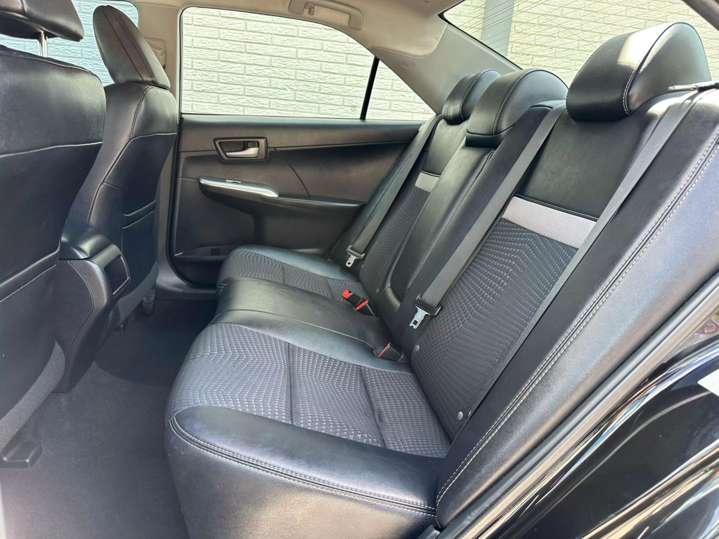 2014 Toyota Camry - Image 18