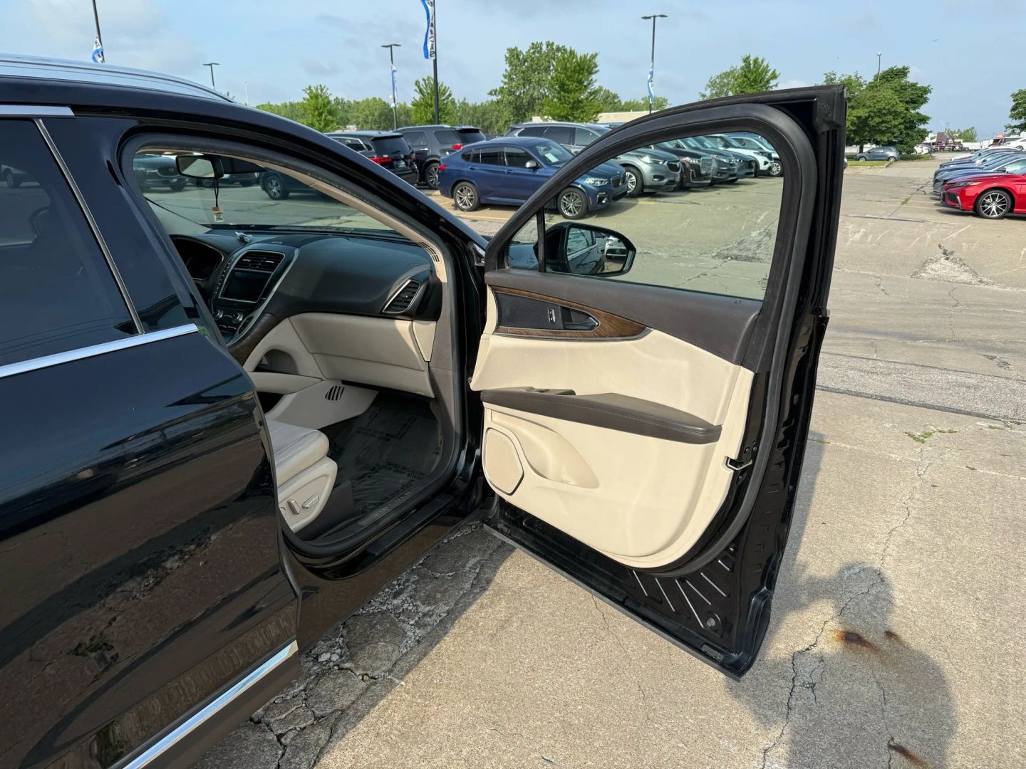 2016 Lincoln Mkx - Image 26