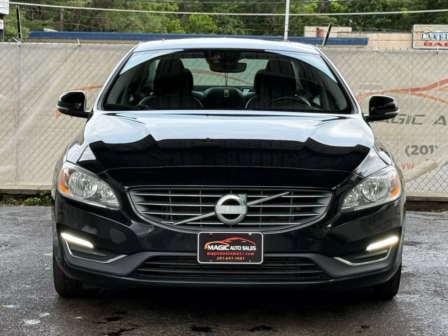 2016 Volvo S60 - Image 5
