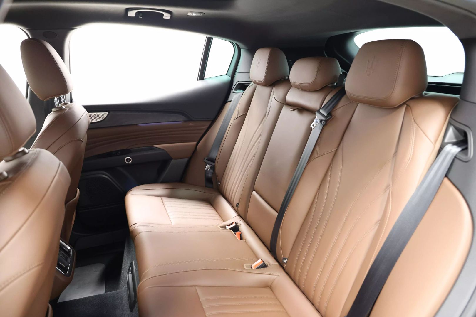 2023 Maserati Grecale - Image 3