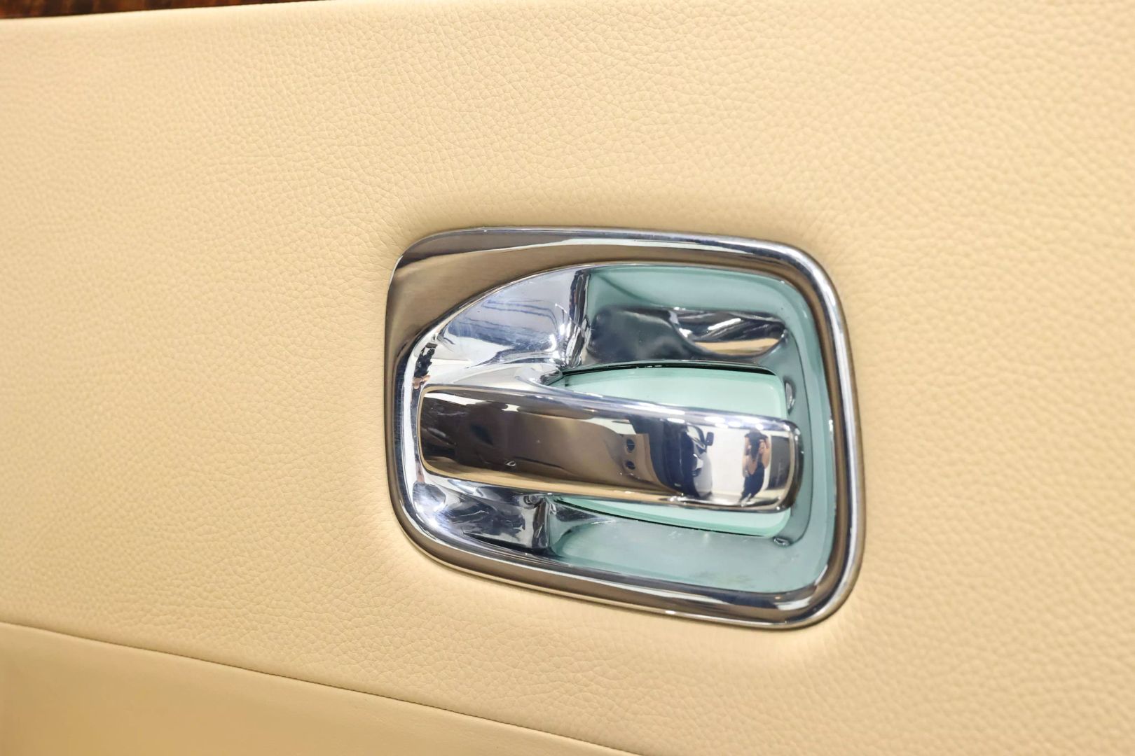 2010 Rolls-royce Ghost - Image 41