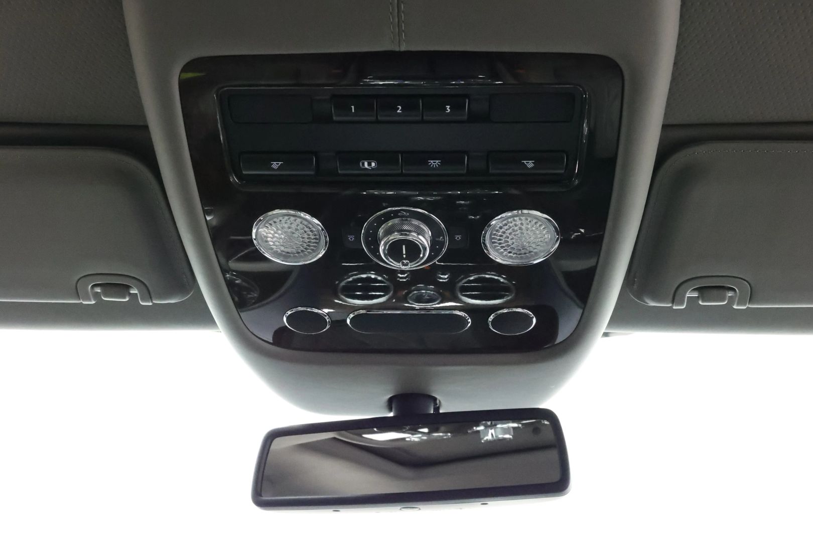2016 Bentley Flying Spur - Image 43