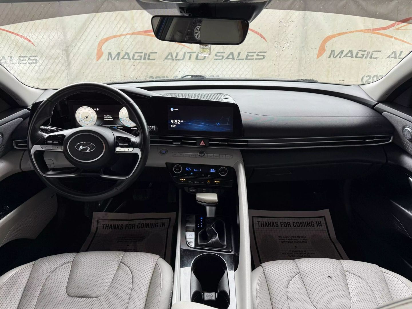 2021 Hyundai Elantra - Image 27