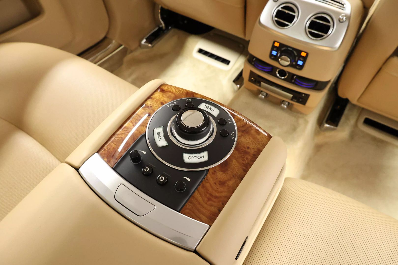2010 Rolls-royce Ghost - Image 79