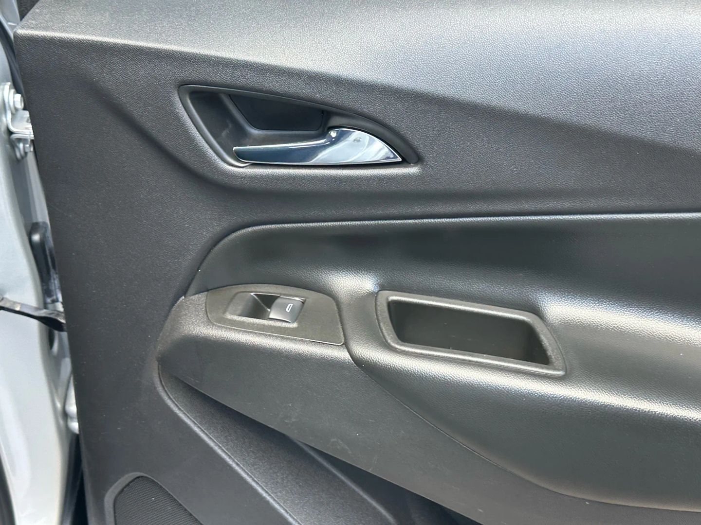 2021 Chevrolet Equinox - Image 22